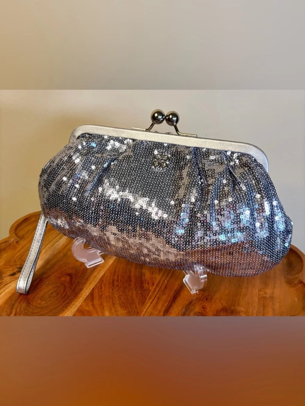 Coach Julia Silver Sequin Kiss-lock Clutch Limited Edition 44475